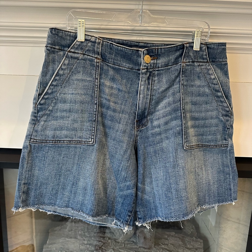 Kut from the Kloth Hailey Bermuda Shorts EUC